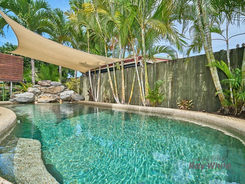 16 Newby Close, Edmonton QLD 4869