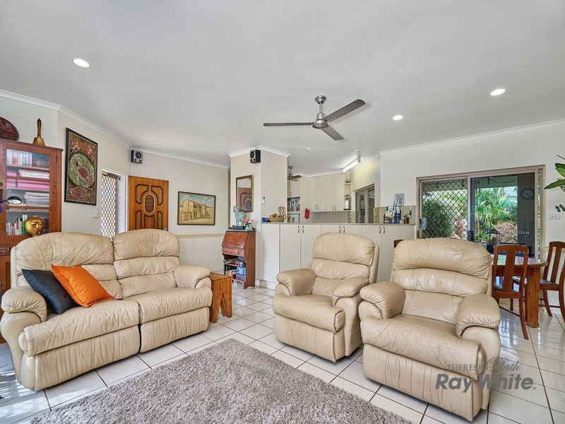15 Herald Street, Bentley Park QLD 4869