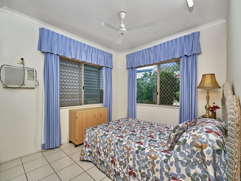 15 Herald Street, Bentley Park QLD 4869