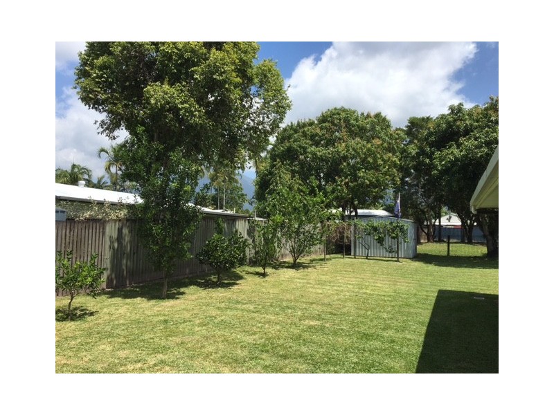 21 Golden Grove Drive, Bentley Park QLD 4869