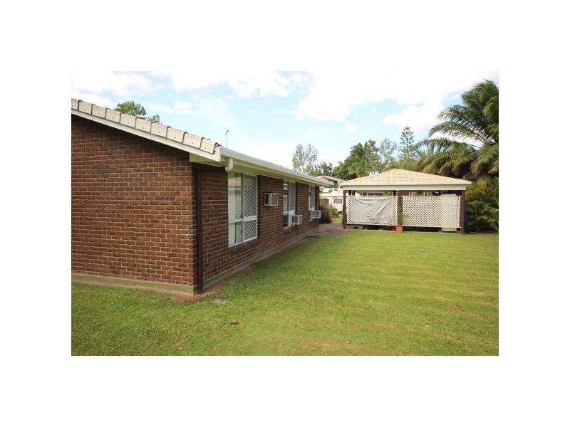21 Golden Grove Drive, Bentley Park QLD 4869