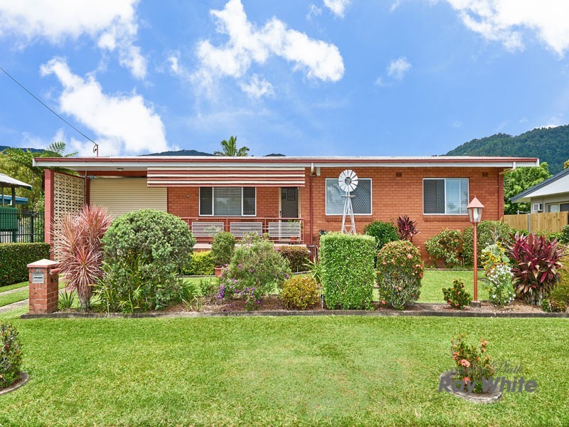 49 Yarrum Street, Earlville QLD 4870