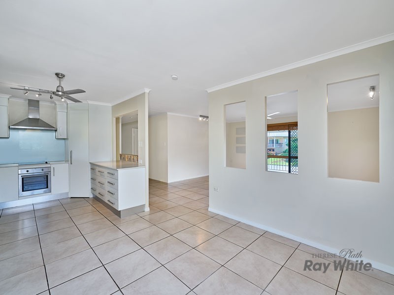 44 Wirrah Close, Bayview Heights QLD 4868