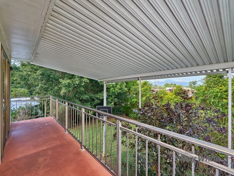 44 Wirrah Close, Bayview Heights QLD 4868