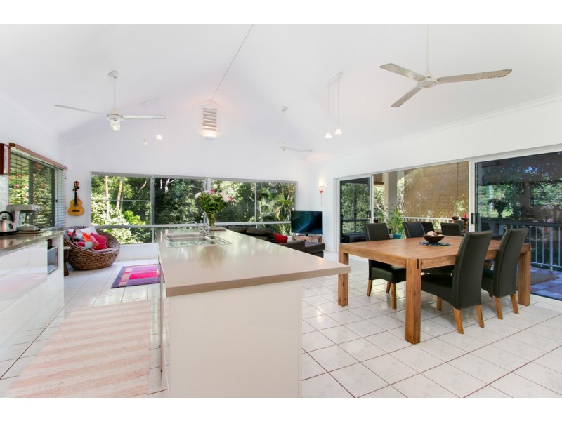 5 McCrae Street, Cairns QLD 4870