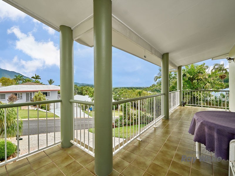 13 Pheasant Street, Bayview Heights QLD 4868