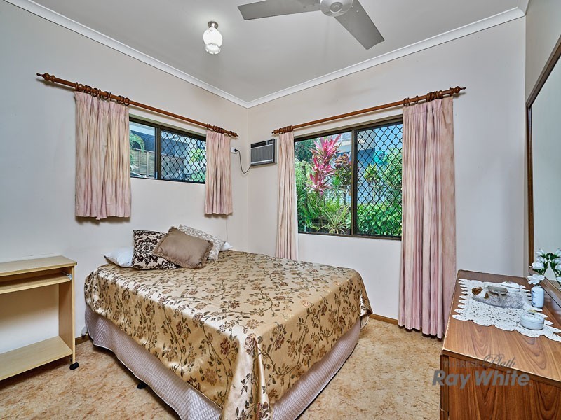 13 Pheasant Street, Bayview Heights QLD 4868