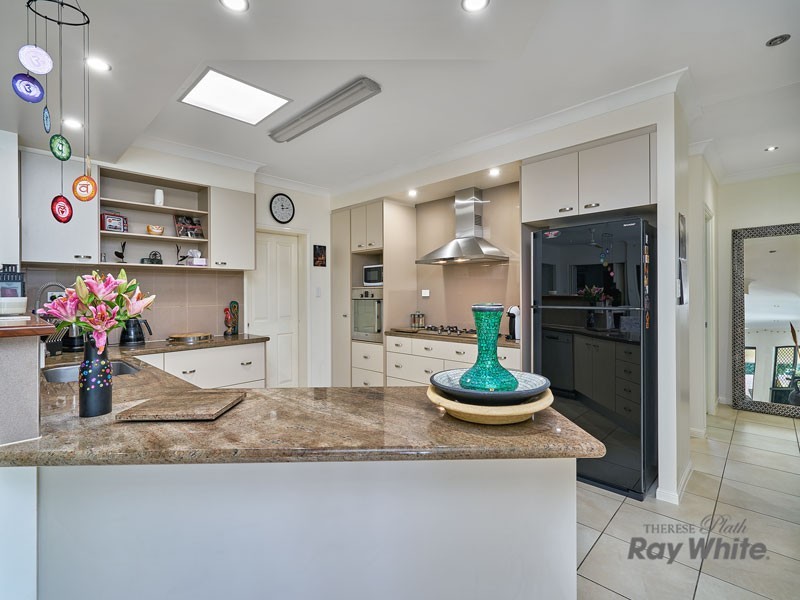 22 Tin Sang Close, Edmonton QLD 4869