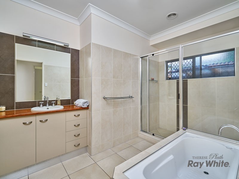 22 Tin Sang Close, Edmonton QLD 4869