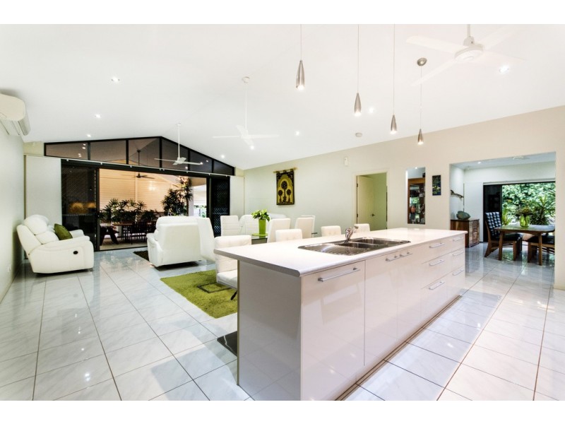 4 Pyramid Close, Gordonvale QLD 4865