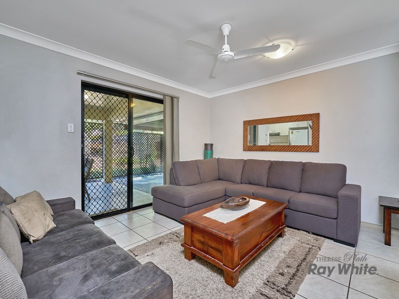 204 Timberlea Drive, Bentley Park QLD 4869