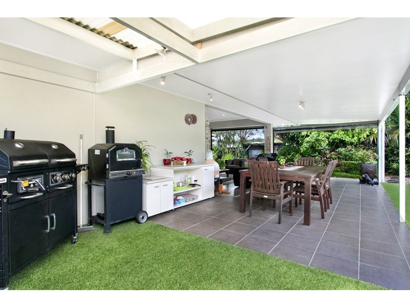 45 Phoenix Street, White Rock QLD 4868