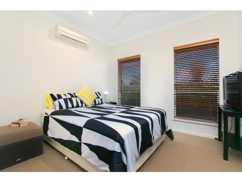 45 Phoenix Street, White Rock QLD 4868