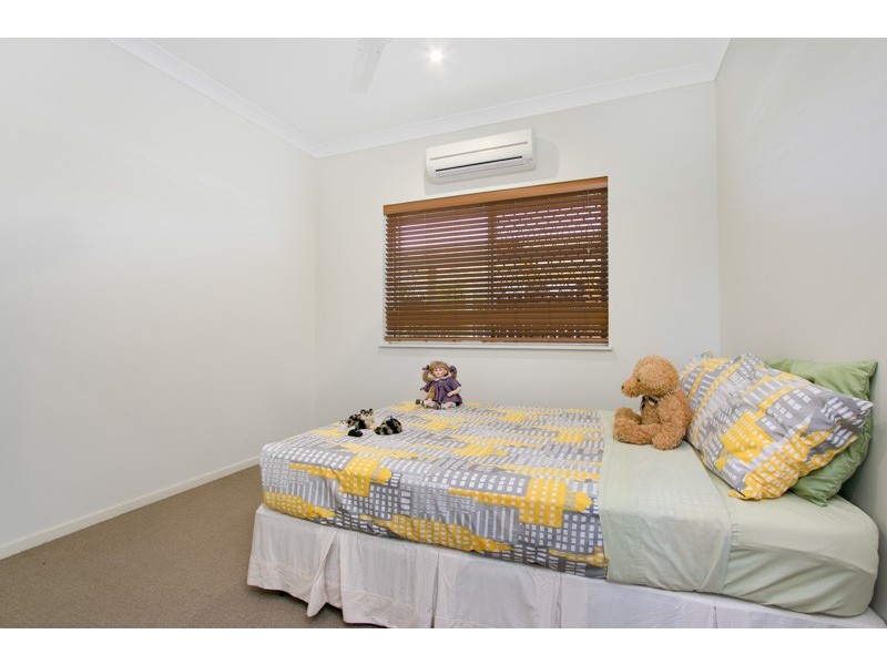 45 Phoenix Street, White Rock QLD 4868