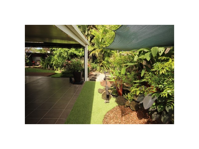 45 Phoenix Street, White Rock QLD 4868