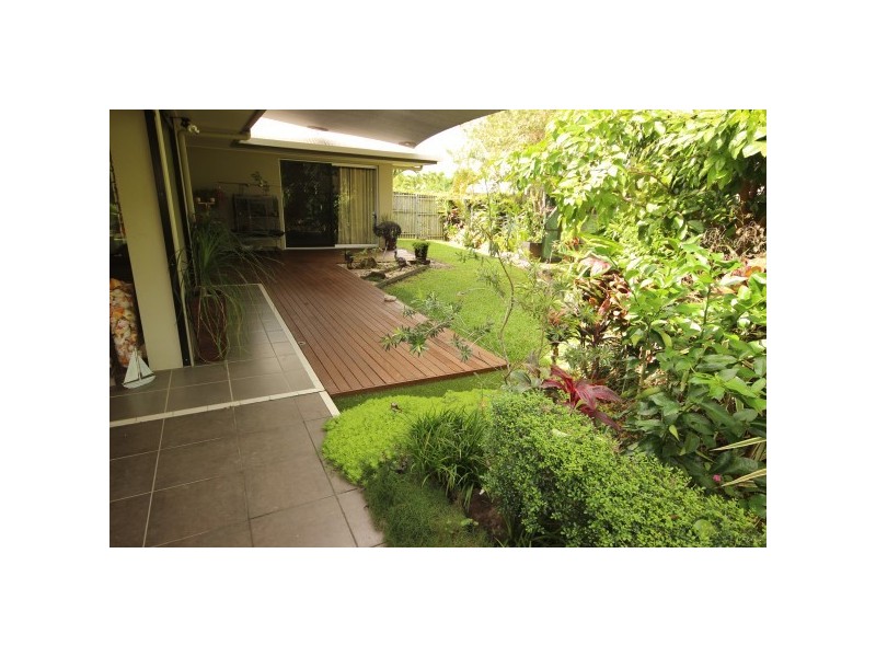 45 Phoenix Street, White Rock QLD 4868
