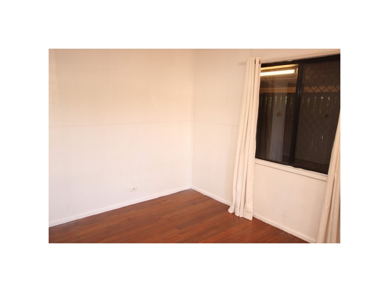 2/10 Reservoir Road, Manoora QLD 4870