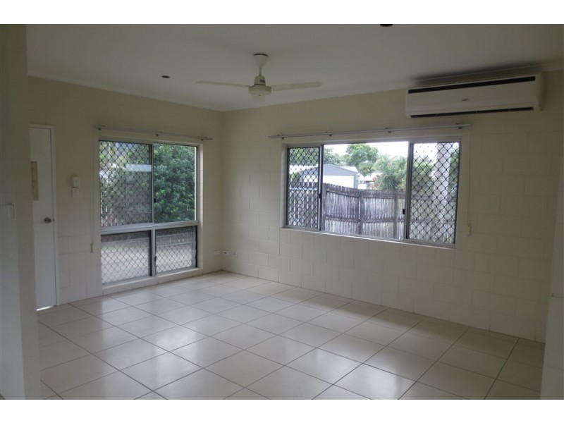 Bentley Park QLD 4869