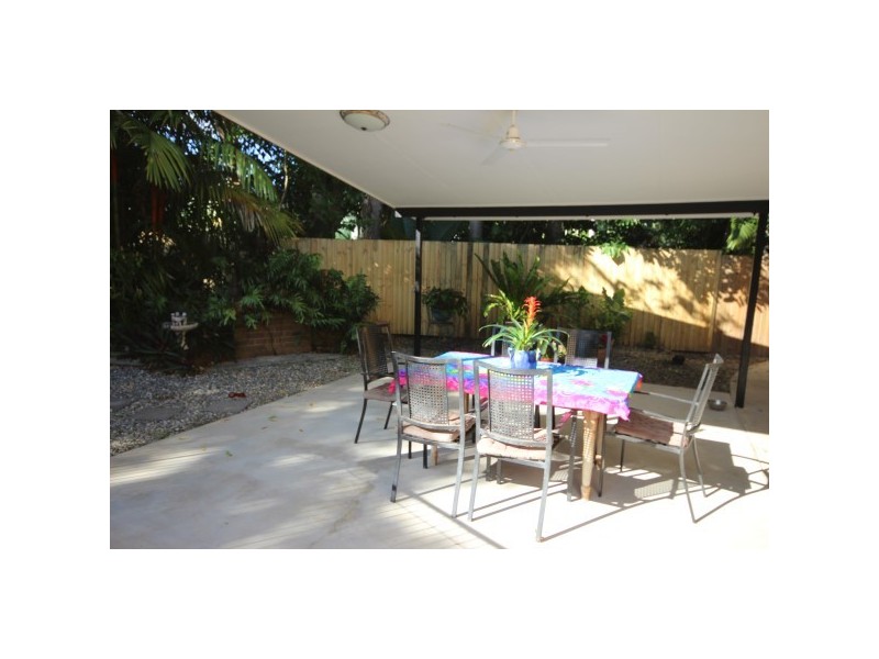 20 Windsor Close, Brinsmead QLD 4870