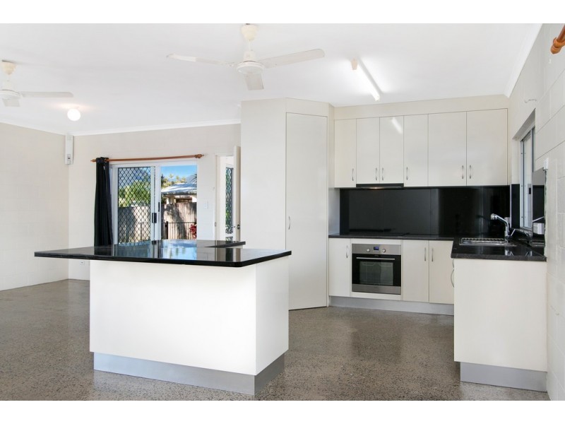 11 Hatfield Close, Gordonvale QLD 4865