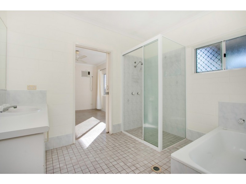 11 Hatfield Close, Gordonvale QLD 4865