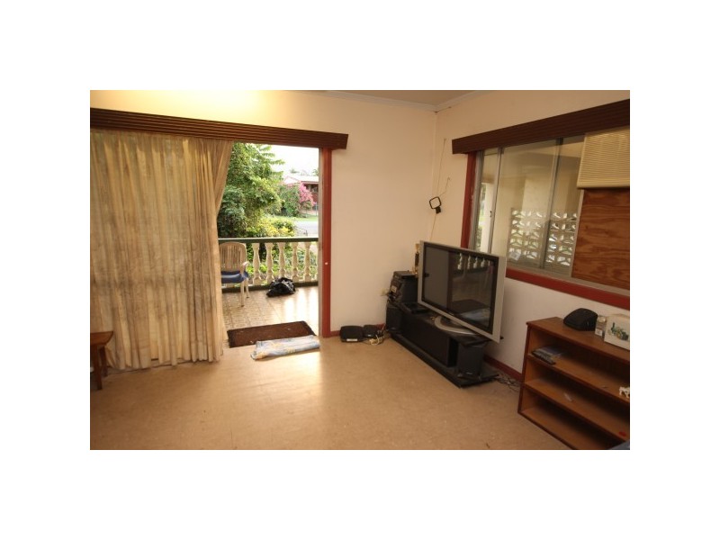 32 Barr Street, Edmonton QLD 4869