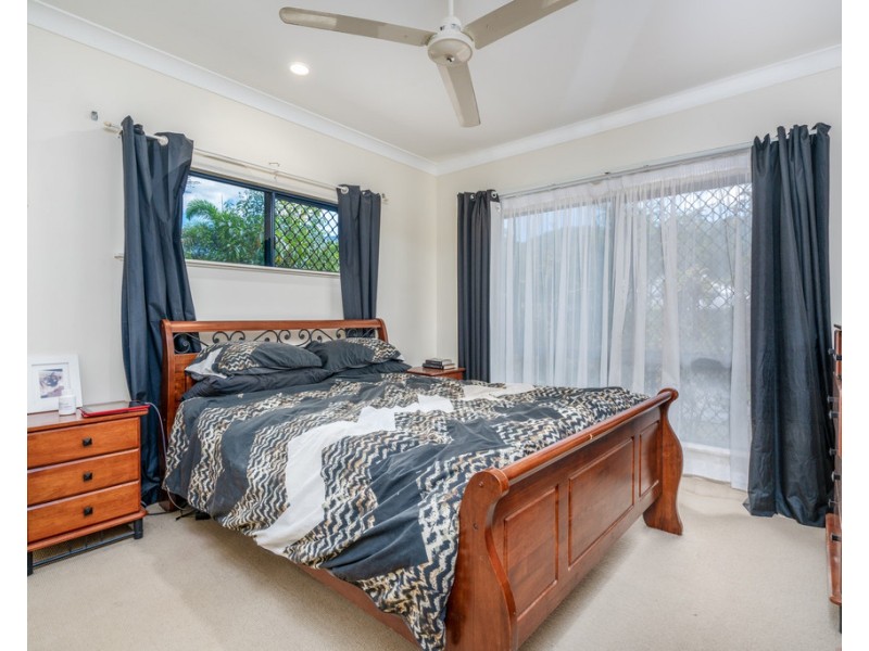 Bentley Park QLD 4869