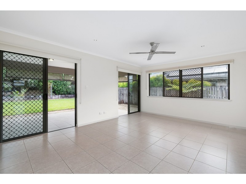 4 Mount Close, Edmonton QLD 4869