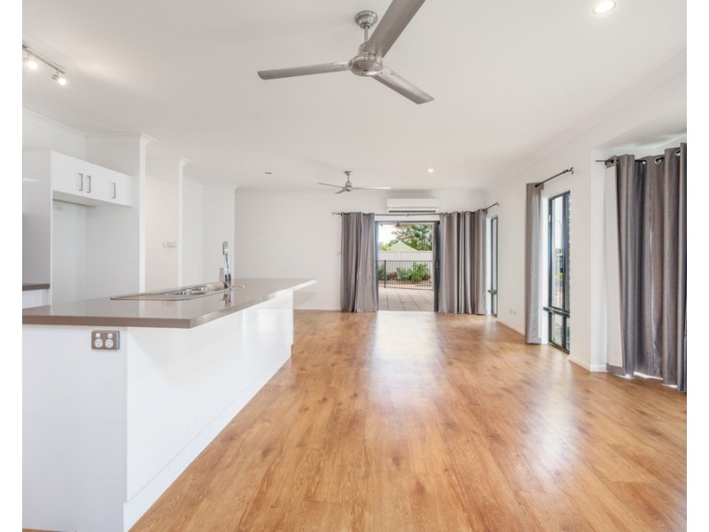 27 Archer Close, Mount Sheridan QLD 4868