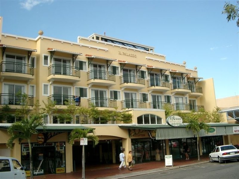 37/62 Abbott Street, Cairns City QLD 4870