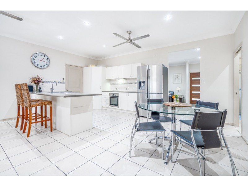 18 Arkendeith Drive, Edmonton QLD 4869