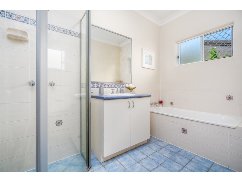 18 Arkendeith Drive, Edmonton QLD 4869
