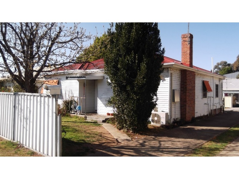 1 and 2/4 Alice Street, Tamworth NSW 2340
