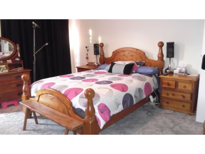 1 and 2/4 Alice Street, Tamworth NSW 2340