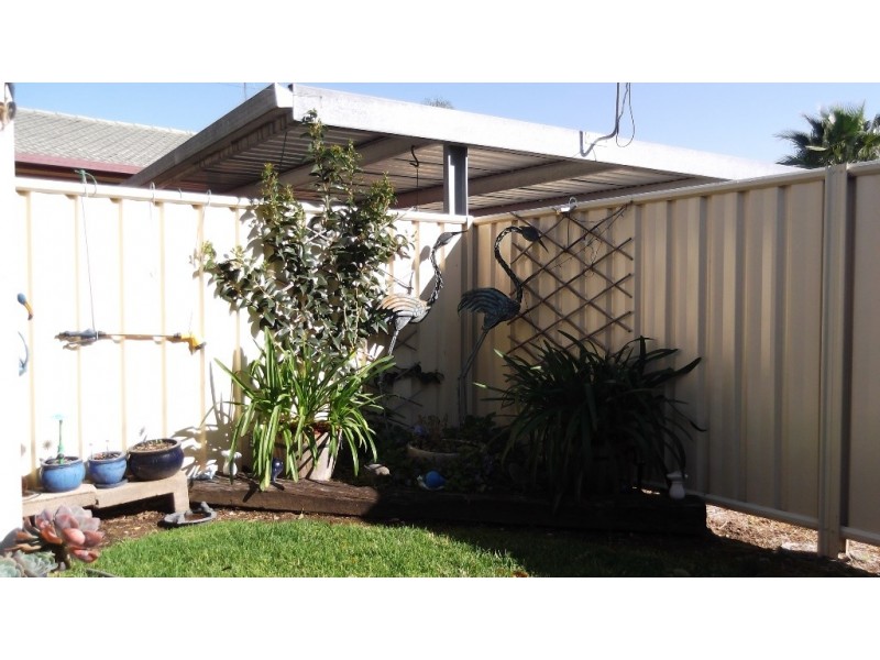 1 and 2/4 Alice Street, Tamworth NSW 2340