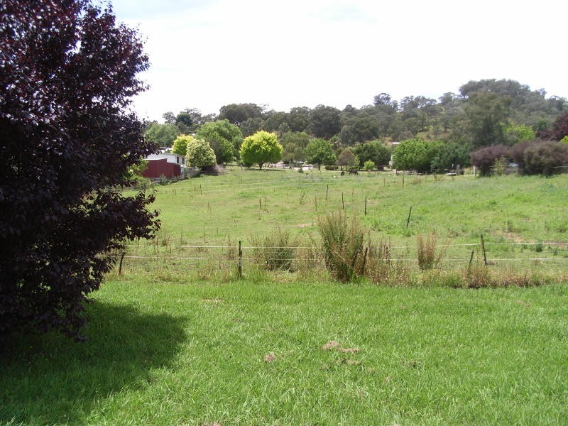 26 – 28 Jenkins Street, Nundle NSW 2340