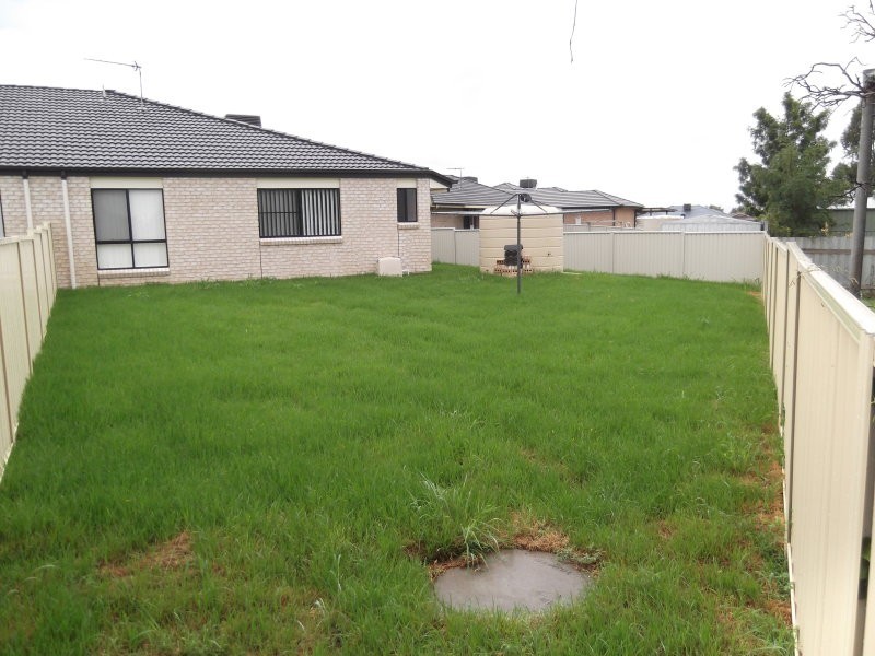 9 Mawson Close, Westdale NSW 2340