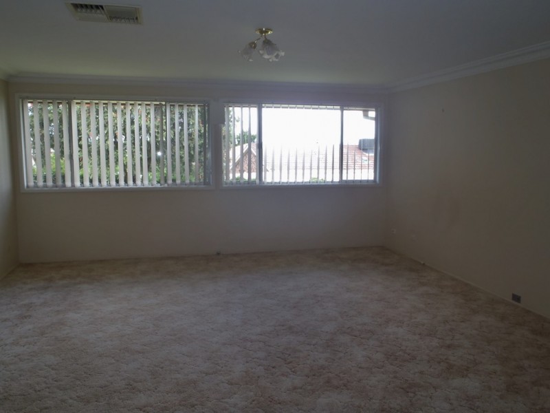 33 Minnamurra Crescent, Tamworth NSW 2340