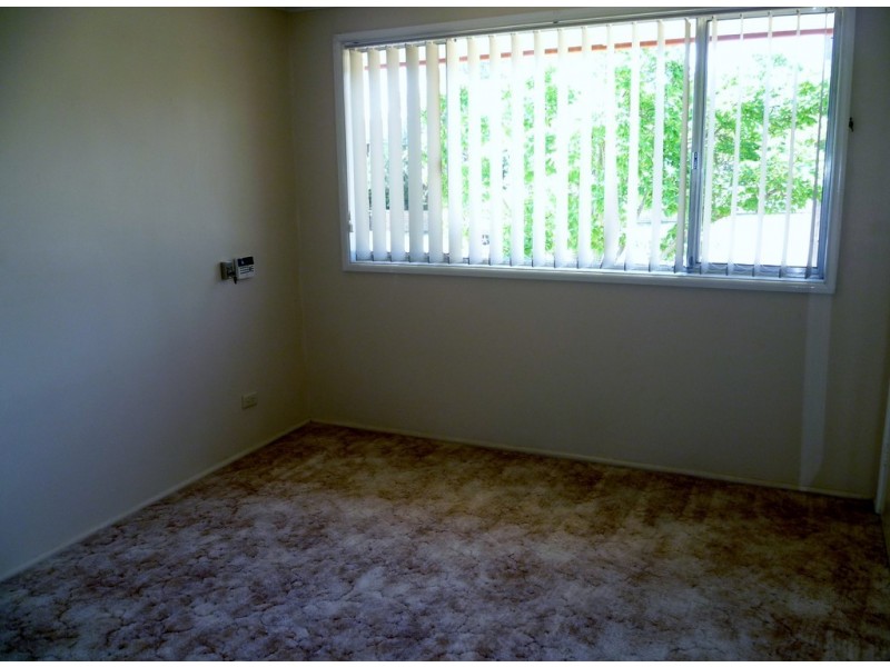 33 Minnamurra Crescent, Tamworth NSW 2340