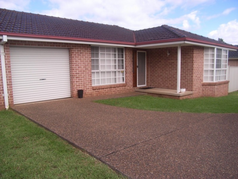 35 Carthage Street, Tamworth NSW 2340