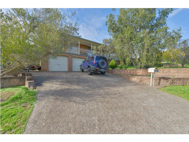 4 Salo Cresent, Calala NSW 2340