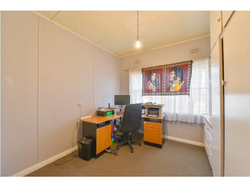 89 Robert Street, Tamworth NSW 2340