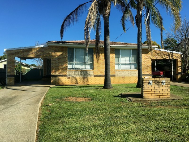 1/26 Elm Street, Tamworth NSW 2340