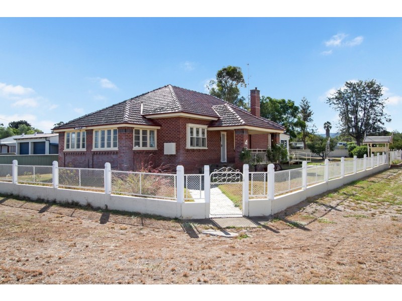 4 Palmer Street, Attunga NSW 2345