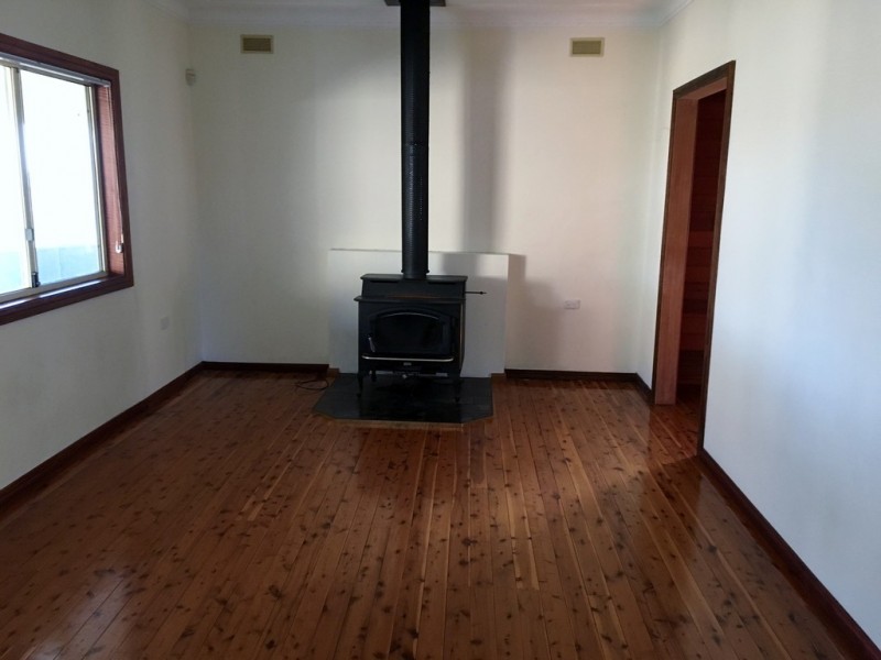 16 Duri Road, Tamworth NSW 2340