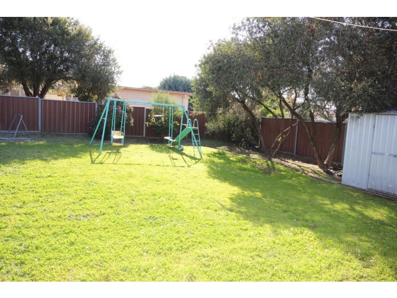 12 Edinburgh Street, Tamworth NSW 2340