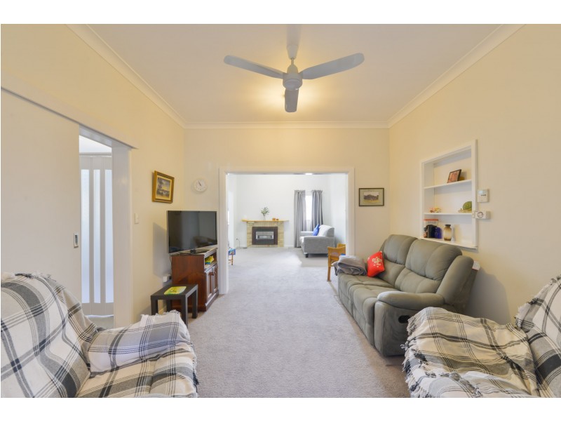 124-128 Flinders Street, Westdale NSW 2340