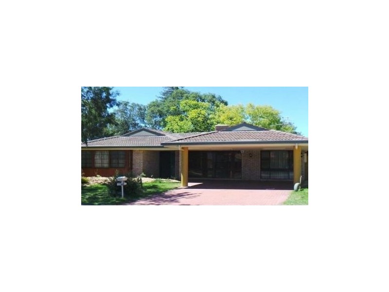 5 Coolabah Close, Tamworth NSW 2340