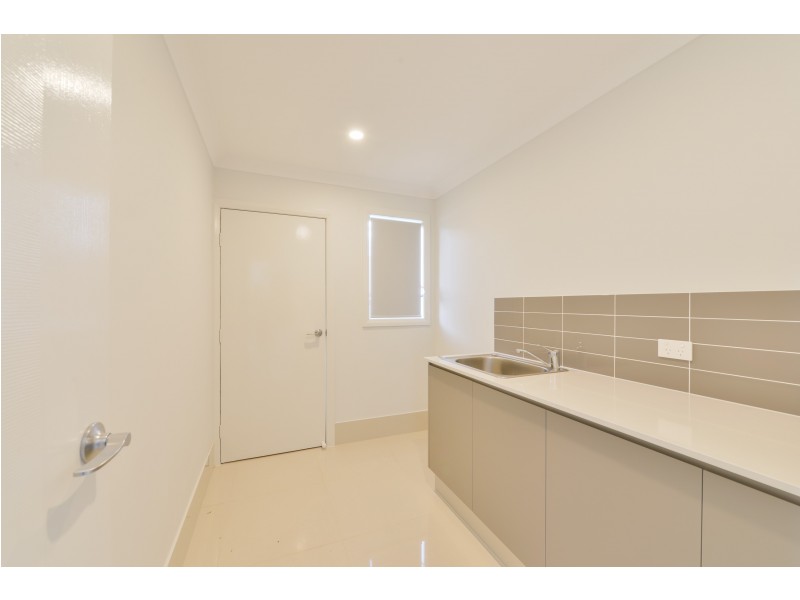 21 Kingham Street, North Tamworth NSW 2340