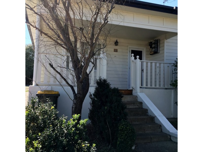 98 Rawson Avenue, Tamworth NSW 2340